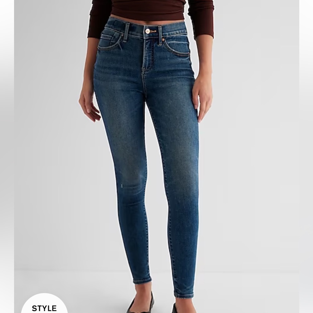 Never worn express skinny jeans